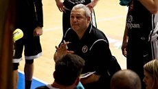 Královéhradecký trenér Lubomír Peterka a jeho svěřenci Královéhradecký trenér Lubomír Peterka a jeho svěřenci