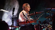 Bubeník Nick Mason Bubeník Nick Mason