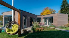 Neobvyklý půdorys vytváří neotřelá zákoutí, tím nejútulnějším je „náruč“... Neobvyklý půdorys vytváří neotřelá zákoutí, tím nejútulnějším je „náruč“...
