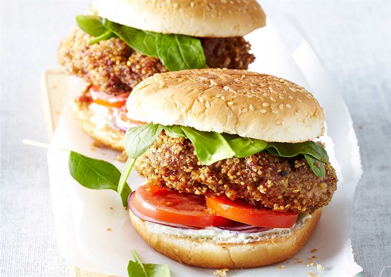 RECEPT DNE: Burger s quinoou