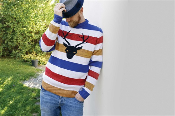 Nová kolekce svetr, mikin a triek s jelenem od eského designéra