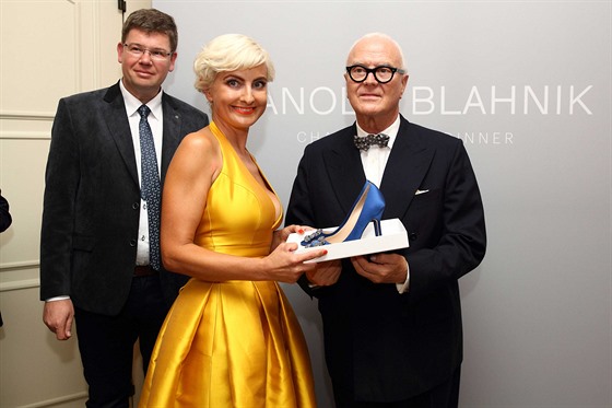 Four Seasons Hotel Prague a Bazaar Charity uspoádaly charitativní veei za úasti Manolo Blahnika