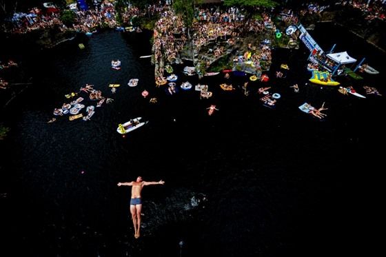 Highjump slaví osmnáctiny!