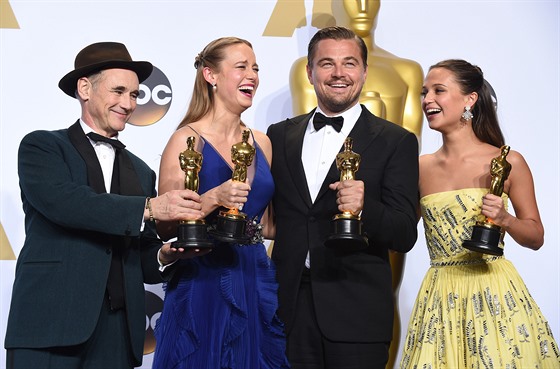 February 28, 2016 - Hollywood, California, U.S. - Mark Rylance, Brie Larson,...