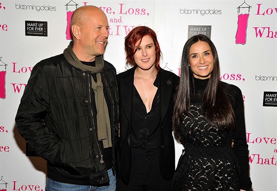 Demi Moore s bývalým manelem Brucem Willisem a jejich dcerou Rumer Willisovou