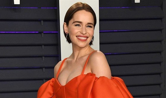 Emilia Clarke na Vanity Fair Oscar Party (24. února 2019, Los Angeles)