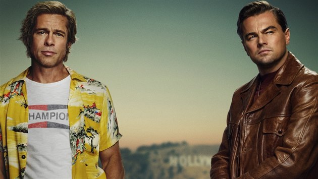 Z plakátu filmu Tenkrát v Hollywoodu Z plakátu filmu Tenkrát v Hollywoodu
