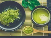 Na jae s lepí náladou díky matcha tea