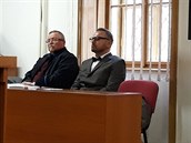 Patrik Příhoda u Okresního soudu v Teplicích (26. března 2019) Patrik Příhoda u Okresního soudu v Teplicích (26. března 2019)