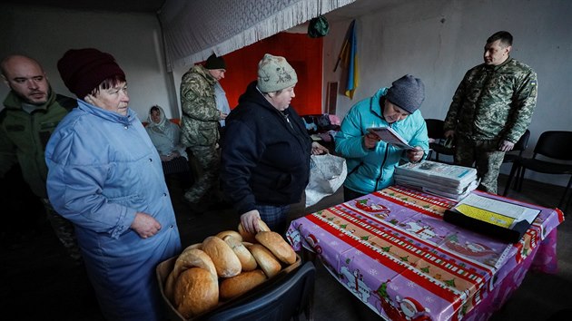 V obci Zajceve na vchod Ukrajiny zstala jen hrstka pvodnch obyvatel. (25. nora 2019)