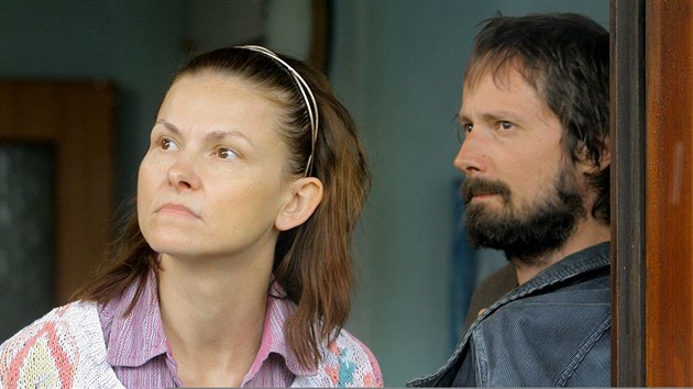 Klra Melkov a Jaroslav Plesl v Miroticch na Psecku pi naten snmku tyi slunce (2011).
