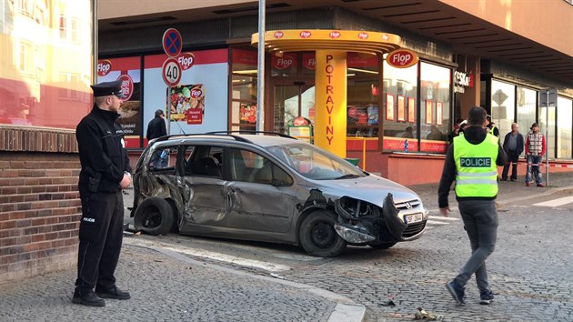 V Sedlanech projelo nkladn auto zd.