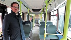 Čtrnáct nových nízkopodlažních autobusů na stlačený zemní plyn nasazuje do... Čtrnáct nových nízkopodlažních autobusů na stlačený zemní plyn nasazuje do...