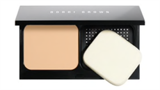 OUdrový make-up Skin Weightless Powder Foundation, Bobbi Brown, 1390 K