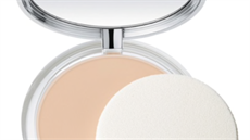 Kompaktní make-up Almost Powder Makeup SPF 15, Clinique, 990 K