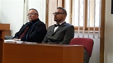 Patrik Příhoda u Okresního soudu v Teplicích (26. března 2019) Patrik Příhoda u Okresního soudu v Teplicích (26. března 2019)