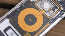 Google Pixel 3 s průhledným zadním krytem Google Pixel 3 s průhledným zadním krytem