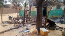 V Mali během etnicky motivovaného masakru bylo zavražděno přes sto příslušníků... V Mali během etnicky motivovaného masakru bylo zavražděno přes sto příslušníků...