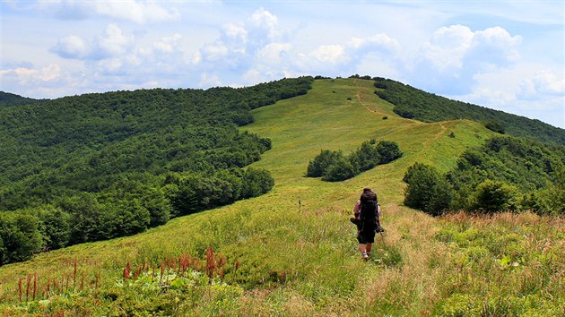 Přechod z Dukelského průsmyku do nejvýchodnějšího bodu Slovenska. Budete tu... Přechod z Dukelského průsmyku do nejvýchodnějšího bodu Slovenska. Budete tu...
