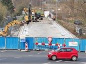 Začala demolice Doubského mostu přes řeku Ohři v Karlových Varech. (3. 4. 2019) Začala demolice Doubského mostu přes řeku Ohři v Karlových Varech. (3. 4. 2019)