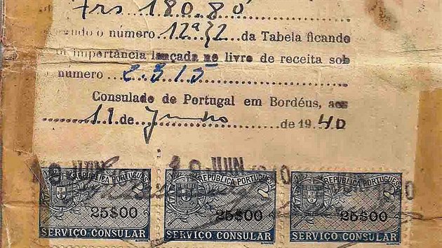 Portugalsk vzum vydan Aristidesem de Sousou Mendesem a podepsanm jeho tajemnkem Jos Seabrou. (19. ervna 1940)