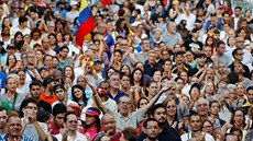 Do ulic venezuelského Caracasu vyly protestovat opt tisíce lidí (1. dubna...