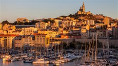 Marseille je (po Paíi) druhé nejvtí msto ve Francii  a podle toho to tam...