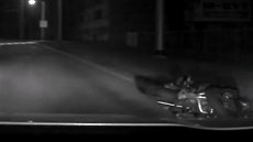 Mladík chtěl na motorce setřást policisty Mladík chtěl na motorce setřást policisty