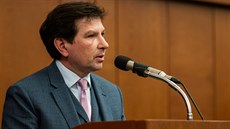 Novým rektorem Masarykovy univerzity byl zvolen nynější děkan lékařské fakulty... Novým rektorem Masarykovy univerzity byl zvolen nynější děkan lékařské fakulty...