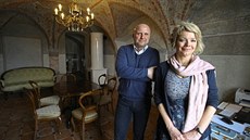 Zdeněk a Vlasta Ulrichovi chtějí nejhonosnější místnost v Rezidenci Veliš na... Zdeněk a Vlasta Ulrichovi chtějí nejhonosnější místnost v Rezidenci Veliš na...