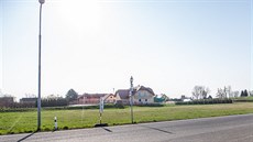 Pozemek u osady Robousy u Jičína, kde by mělo vyrůst nové obchodní centrum... Pozemek u osady Robousy u Jičína, kde by mělo vyrůst nové obchodní centrum...