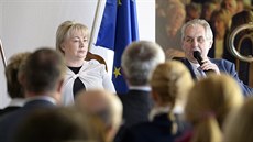 Prezident Miloš Zeman s manželkou Ivanou se setkali na úvod třídenní návštěvy... Prezident Miloš Zeman s manželkou Ivanou se setkali na úvod třídenní návštěvy...
