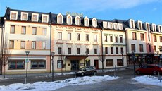 Hotel Slovan s obchodním centrem Alkron v Jeseníku. Hotel Slovan s obchodním centrem Alkron v Jeseníku.