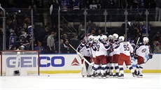 Radost hokejistů Columbusu po vítězství nad New York Rangers Radost hokejistů Columbusu po vítězství nad New York Rangers