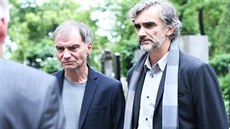 Ivan Trojan a Martin Myšička v seriálu Zkáza Dejvického divadla Ivan Trojan a Martin Myšička v seriálu Zkáza Dejvického divadla