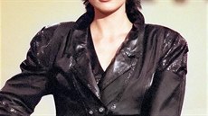 Ivana Christová jako modelka na módní pehlídce v brnnském Besedním dom (1996)