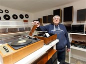 Muzeum gramofonů v Lošticích na Šumpersku má ve sbírce okolo tří stovek těchto... Muzeum gramofonů v Lošticích na Šumpersku má ve sbírce okolo tří stovek těchto...