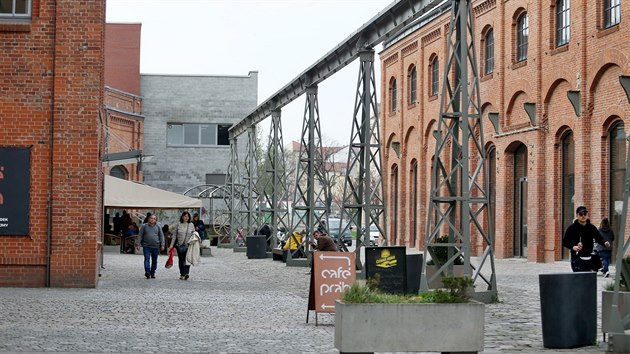 Friedrich Wannieck postavil znm komplex tovrnch budov Vakovka, kde dnes sdl znm obchodn centrum.