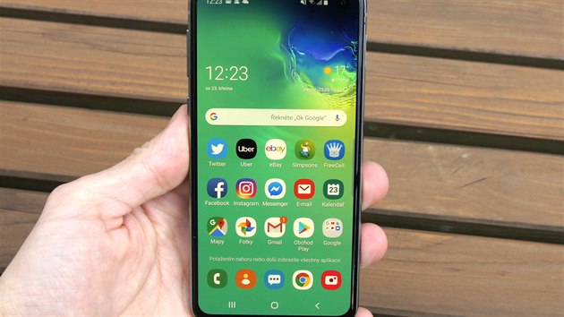 Samsung Galaxy S10e