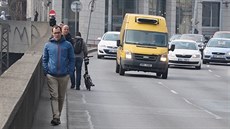 U Hlavního nádraží riskují chodci denně své životy U Hlavního nádraží riskují chodci denně své životy