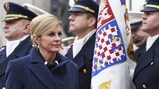 Chorvatská prezidentka Kolinda Grabarová Kitarovičová při slavnostním přivítání... Chorvatská prezidentka Kolinda Grabarová Kitarovičová při slavnostním přivítání...