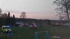 Pro zraněného pracovníka odchytové služby letěl vrtulník Pro zraněného pracovníka odchytové služby letěl vrtulník