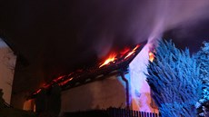Požár rodinného domu v Třebechovicích pod Orebem (13. 4. 2019) Požár rodinného domu v Třebechovicích pod Orebem (13. 4. 2019)