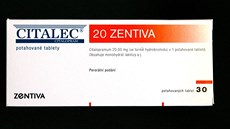 Takto vypadá krabička léku na deprese, do něhož se omylem dostal jiný preparát. Takto vypadá krabička léku na deprese, do něhož se omylem dostal jiný preparát.