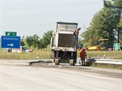 Na severovýchodní části dálničního obchvatu Otrokovic bylo nutné v roce 2016... Na severovýchodní části dálničního obchvatu Otrokovic bylo nutné v roce 2016...