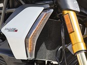 Velká směrová světla jsou hodně nezvyklá, ale rozhodně přispívají k...