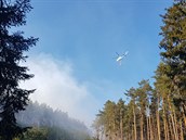 Na severním okraji Plzně za sídlištěm Lochotín směrem na vrch Krkavec hoří... Na severním okraji Plzně za sídlištěm Lochotín směrem na vrch Krkavec hoří...