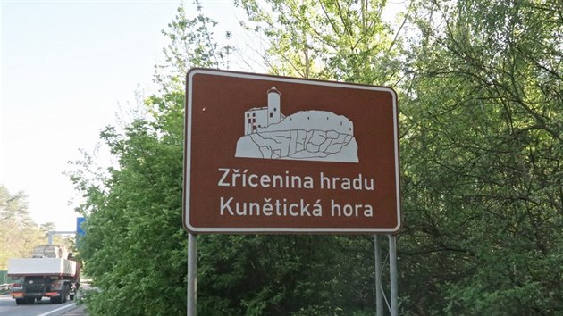 Pozvnka na Zceninu hradu Kuntick hora zmiz.