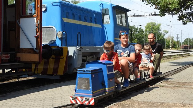 O vkendu 27. a 28. dubna 2019 zahajuje eleznin museum v Rosicch nad Labem zahajuje u 19. seznu. V sobotu i nedli a za kadho poas vechny pchoz ek zajmav doprovodn program. 