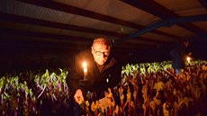 Pěstební proces, ověřený po dvě stě let, se dodržuje pečlivě. Do pařeniště se... Pěstební proces, ověřený po dvě stě let, se dodržuje pečlivě. Do pařeniště se...